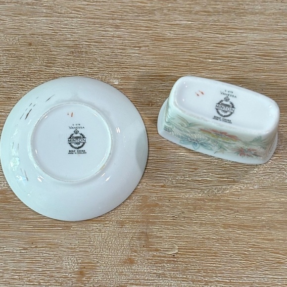 Vintage  1960s Vanessa Minton Cigarette Holder & Coaster Dish Set - Picture 4 of 9